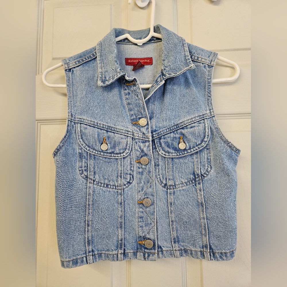 Banana Republic Cropped Denim Vest